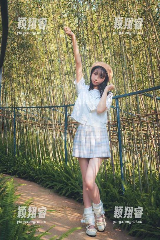 西呱呀呀呀 少女秘密写真:西呱呀呀呀,这胸怀天下的少女你敢看吗?