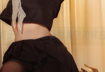 探秘贞子蜜桃:私房图集中的纯白幻想