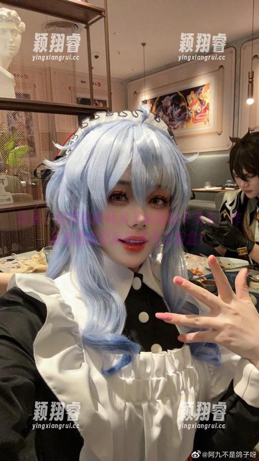 阿九从不咕咕 跟我一起探秘阿九从不咕咕的卡芙卡:作品集里的更新就像开了盲盒!