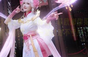 露儿大魔王的在线作品,菲欧娜你见过吗?信我,这一波绝对不亏!