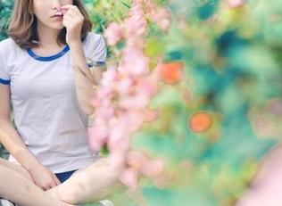 青豆客 – 黑白？不，是刘钰儿带你走进黑白影片的千面人生合集！