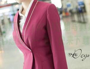 青豆客 – 梓萱Crystal空姐写真集:让你我都想要飞一飞!快来下载啊