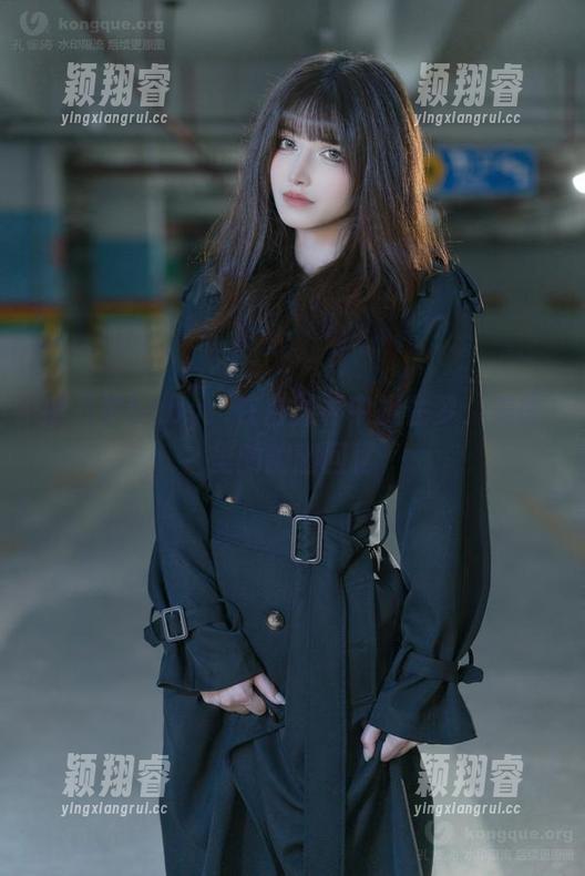 鹿八岁baby 鹿八岁baby:在白衬衫中捉住梦,美图里的幽幽回忆